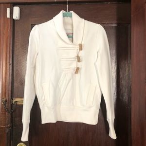 Old Navy pullover sweatshirt